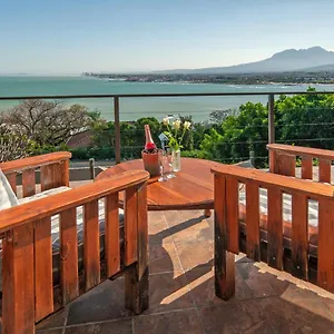 18 On Kloof Gordonsbaai