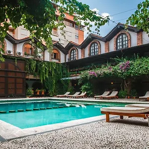 Hotell Restaurant Bujtina E Gjelit Tirana
